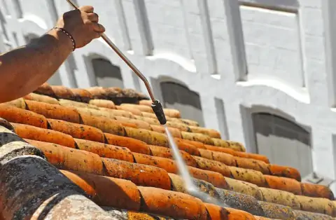 Nettoyage de toitures - Gidy